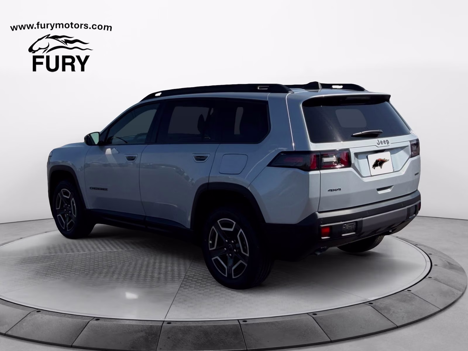 2026 Silver Zynith Clearcoat Jeep Cherokee Laredo 4X4 SUV