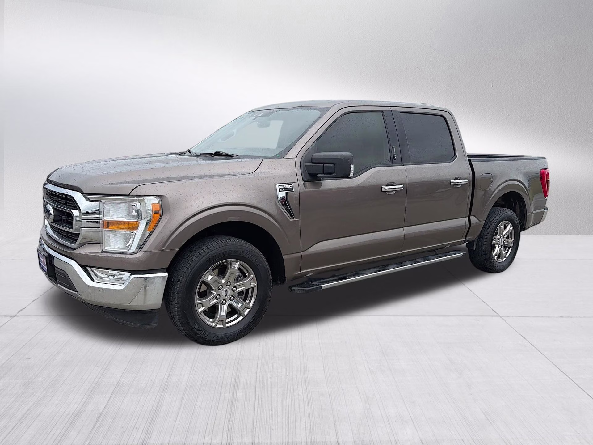 2021 Stone Gray Metallic Ford F-150 XLT RWD Truck