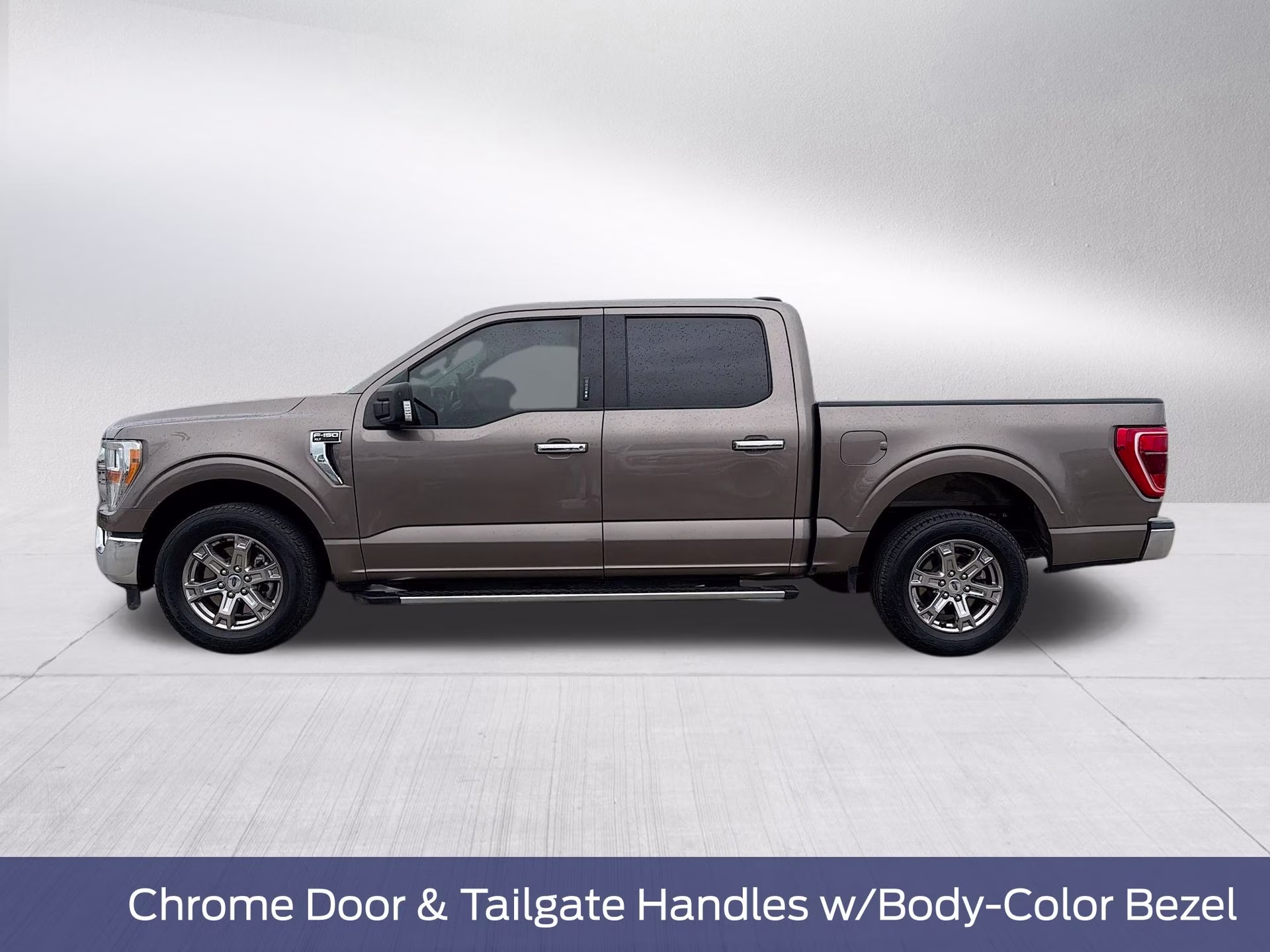 2021 Stone Gray Metallic Ford F-150 XLT RWD Truck