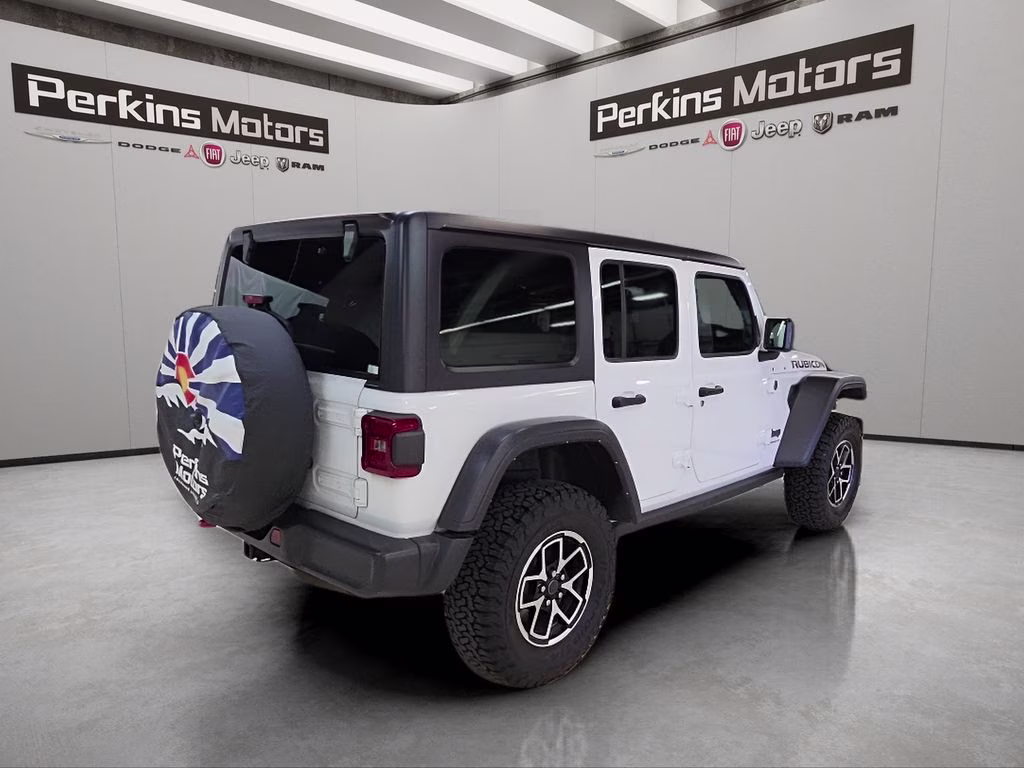 2025 Bright White Clearcoat Jeep Wrangler Rubicon 4X4 SUV