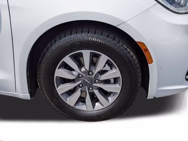 2023 Bright White Clearcoat Chrysler Pacifica Hybrid Touring L FWD Van