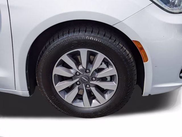 2023 Bright White Clearcoat Chrysler Pacifica Hybrid Touring L FWD Van