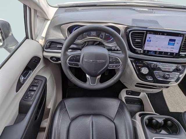2023 Bright White Clearcoat Chrysler Pacifica Hybrid Touring L FWD Van
