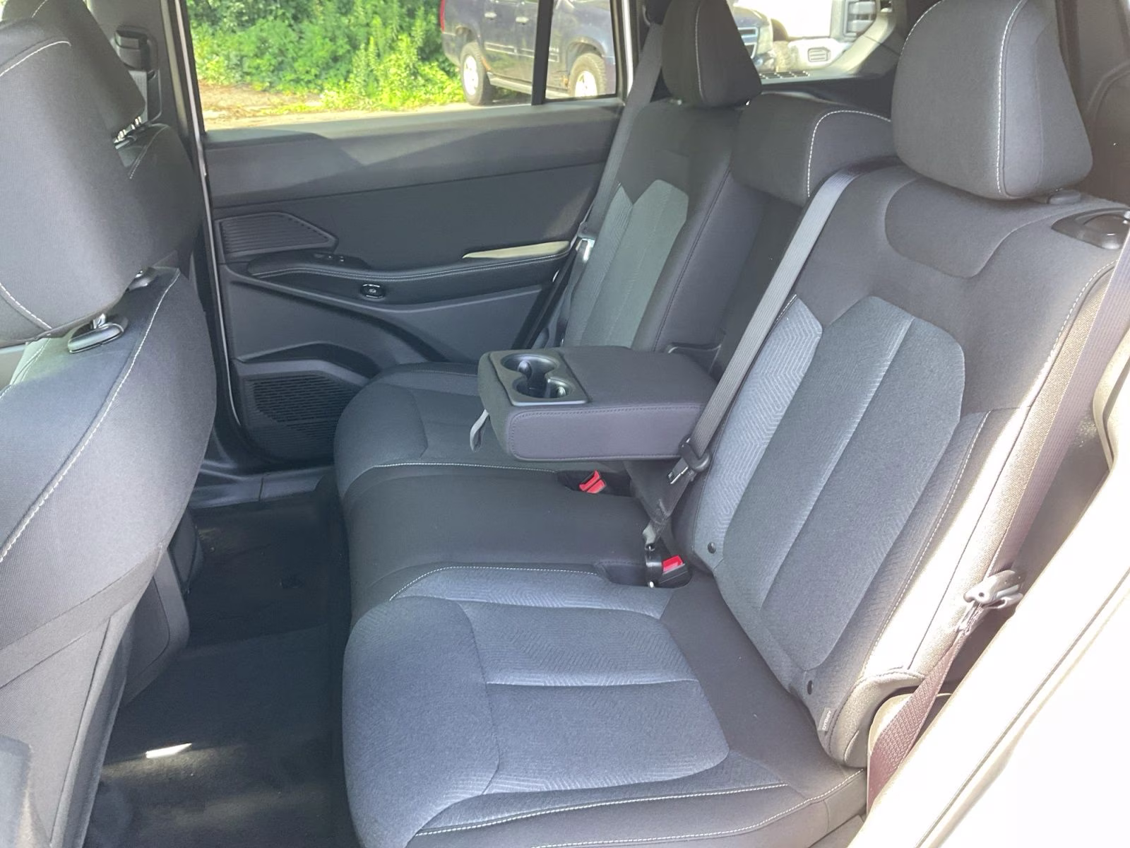 2026 Bright White Clearcoat Jeep Cherokee Laredo 4X4 SUV