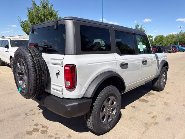 2026 Avalanche Gray Ford Bronco Big Bend 4X4 SUV