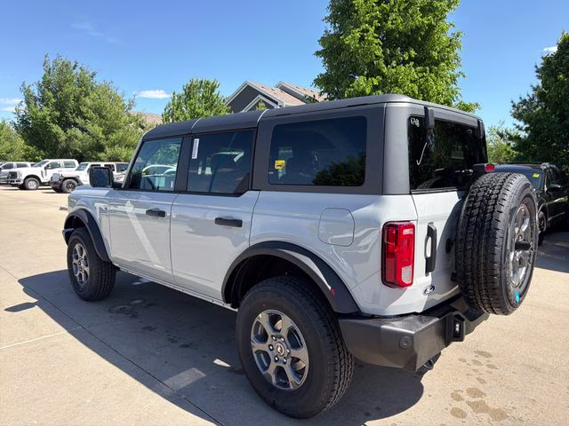 2026 Avalanche Gray Ford Bronco Big Bend 4X4 SUV