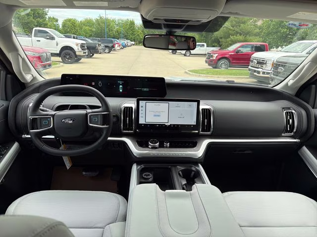 2026 Space Silver Metallic Ford Expedition Max Platinum 4X4 SUV