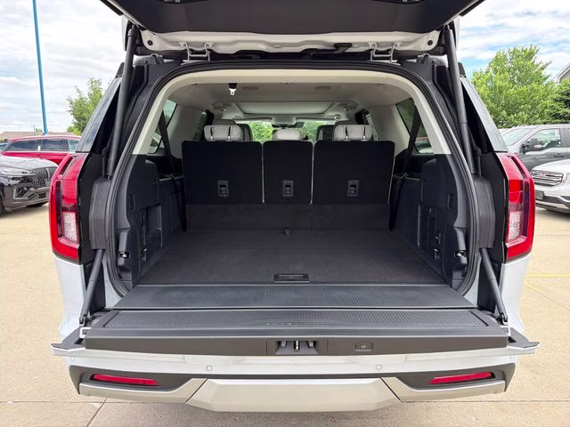 2026 Space Silver Metallic Ford Expedition Max Platinum 4X4 SUV