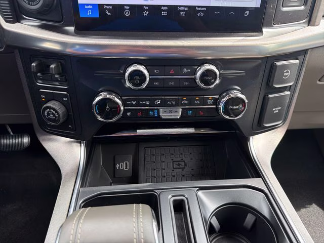 2026 Star White Metallic Tri-Coat Ford F-150 Platinum 4X4 Truck