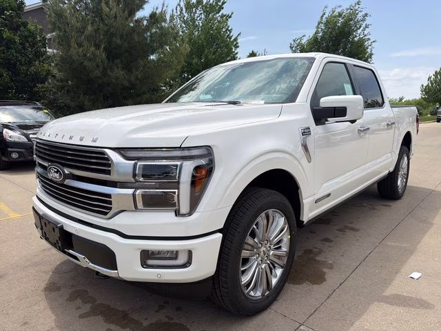 2026 Star White Metallic Tri-Coat Ford F-150 Platinum 4X4 Truck