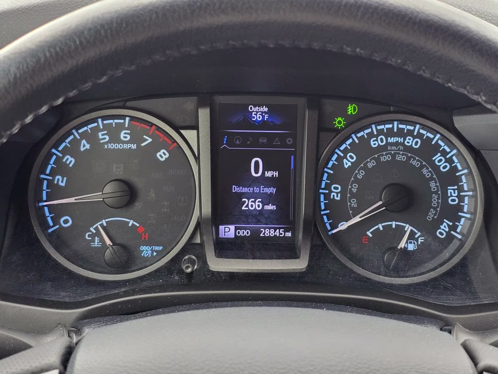 2019 Super White Toyota Tacoma TRD Sport 4X4 Truck
