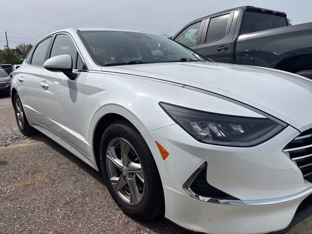 2022 Quartz White Hyundai Sonata SE FWD Sedan
