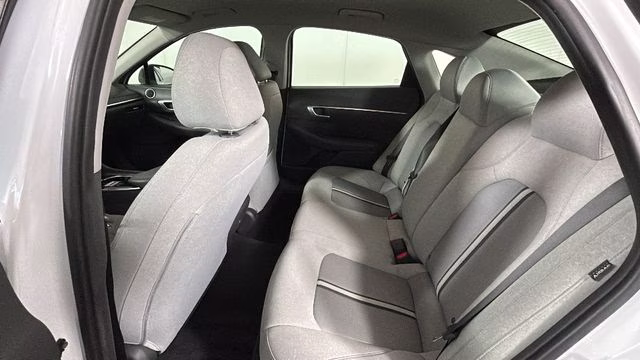 2022 Quartz White Hyundai Sonata SE FWD Sedan