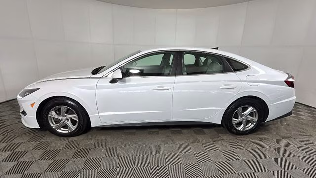 2022 Quartz White Hyundai Sonata SE FWD Sedan