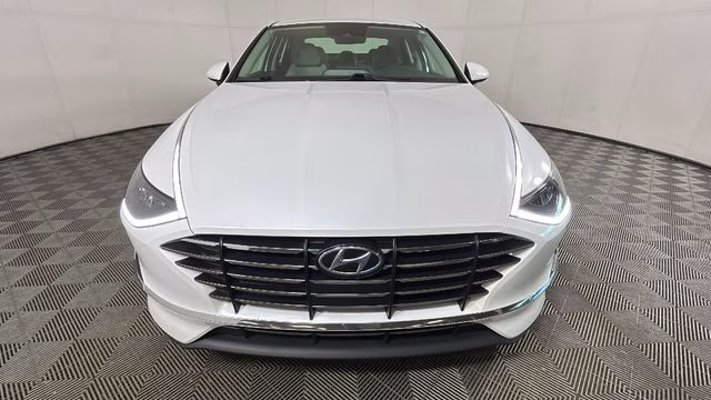 2022 Quartz White Hyundai Sonata SE FWD Sedan