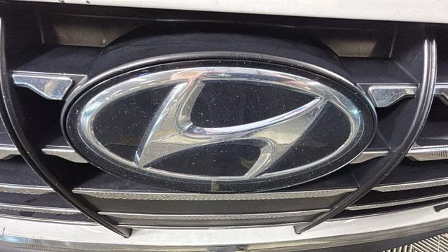 2022 Quartz White Hyundai Sonata SE FWD Sedan