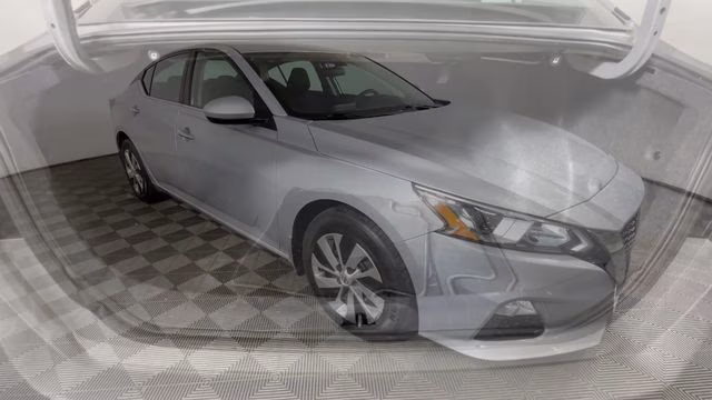 2021 Brilliant Silver Metallic Nissan Altima 2.5 S FWD Sedan