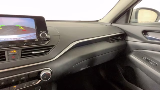 2021 Brilliant Silver Metallic Nissan Altima 2.5 S FWD Sedan