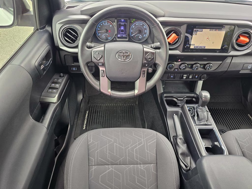 2019 Super White Toyota Tacoma TRD Sport 4X4 Truck