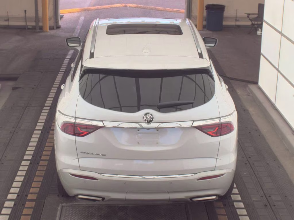 2023 White Frost Tricoat Buick Enclave Essence FWD SUV