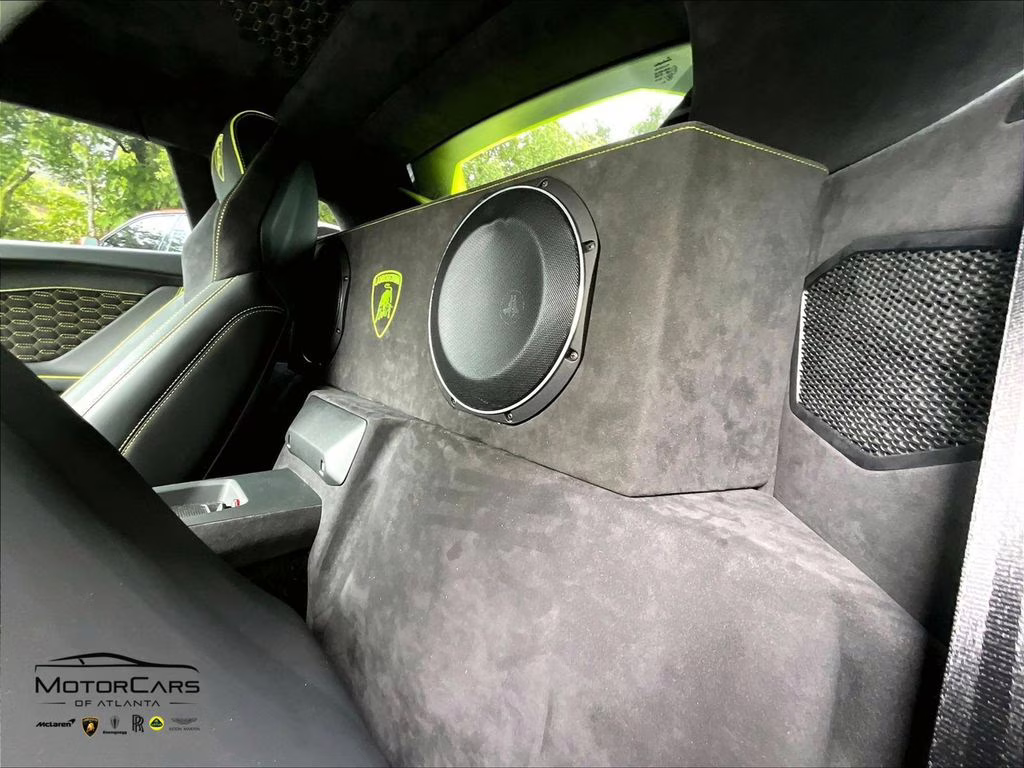 2023 Verde Scandal Metallic Lamborghini Huracan Tecnica RWD Coupe