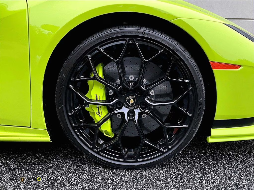 2023 Verde Scandal Metallic Lamborghini Huracan Tecnica RWD Coupe