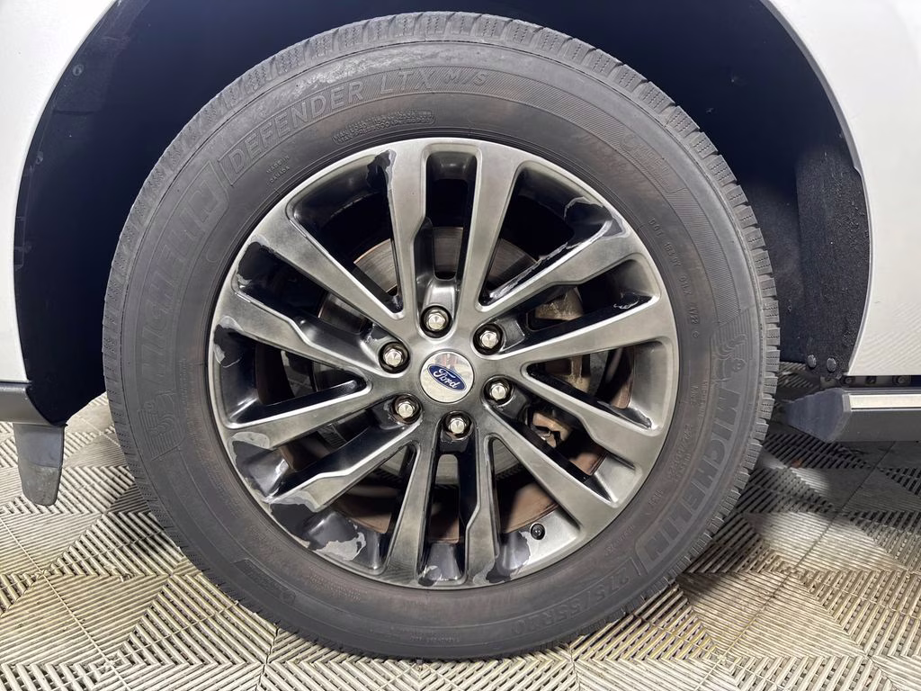 2019 Ingot Silver Metallic Ford Expedition Limited 4X4 SUV