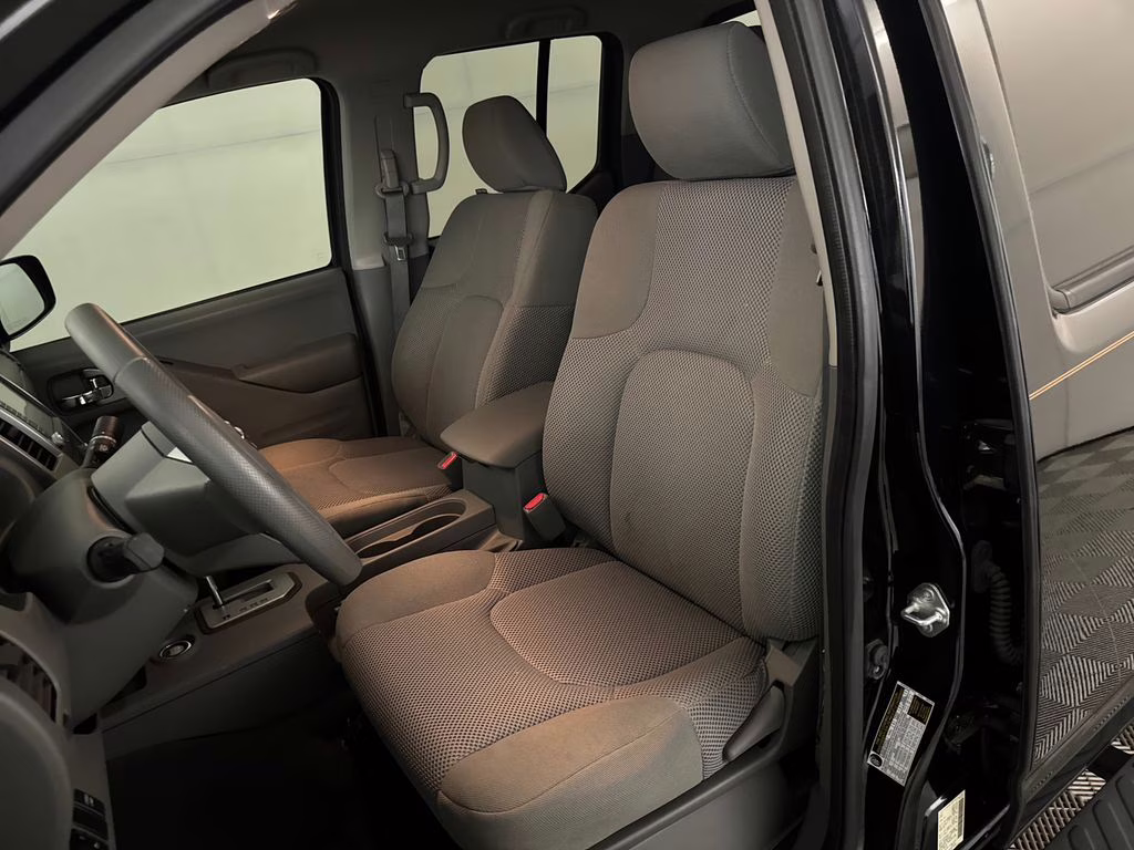 2021 Magnetic Black Pearl Nissan Frontier SV RWD Truck