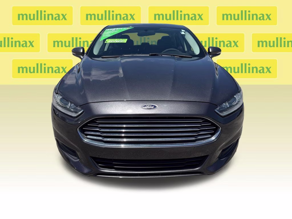 2015 Magnetic Ford Fusion SE FWD Sedan
