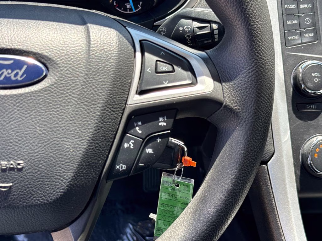 2015 Magnetic Ford Fusion SE FWD Sedan