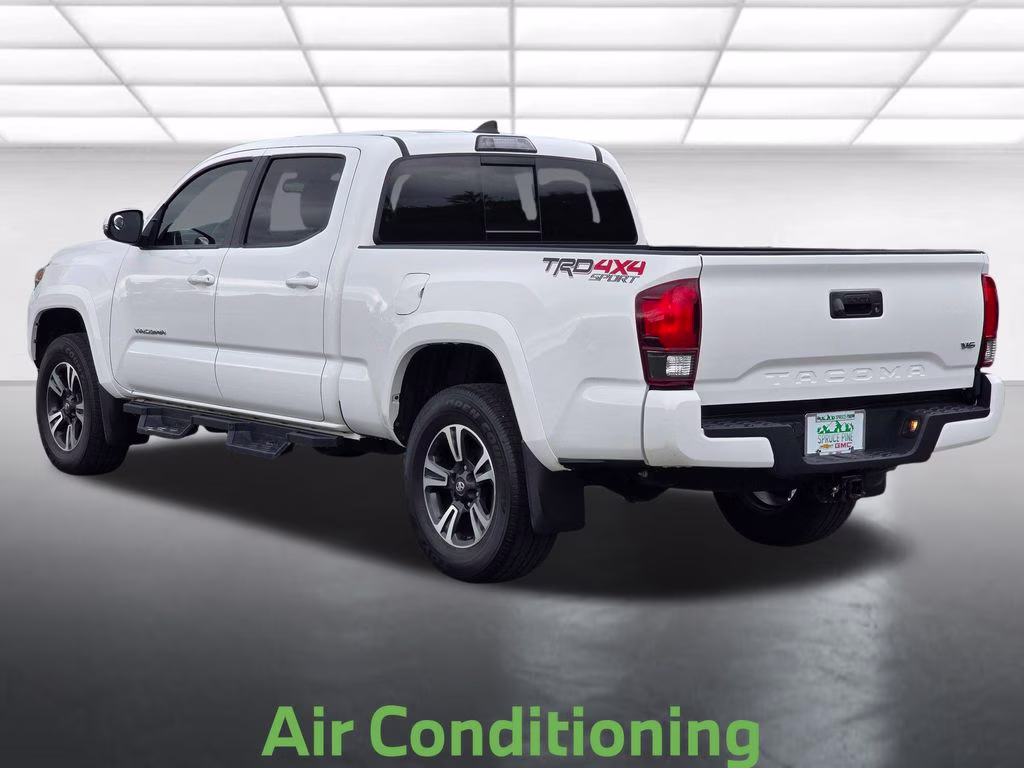 2019 Super White Toyota Tacoma TRD Sport 4X4 Truck
