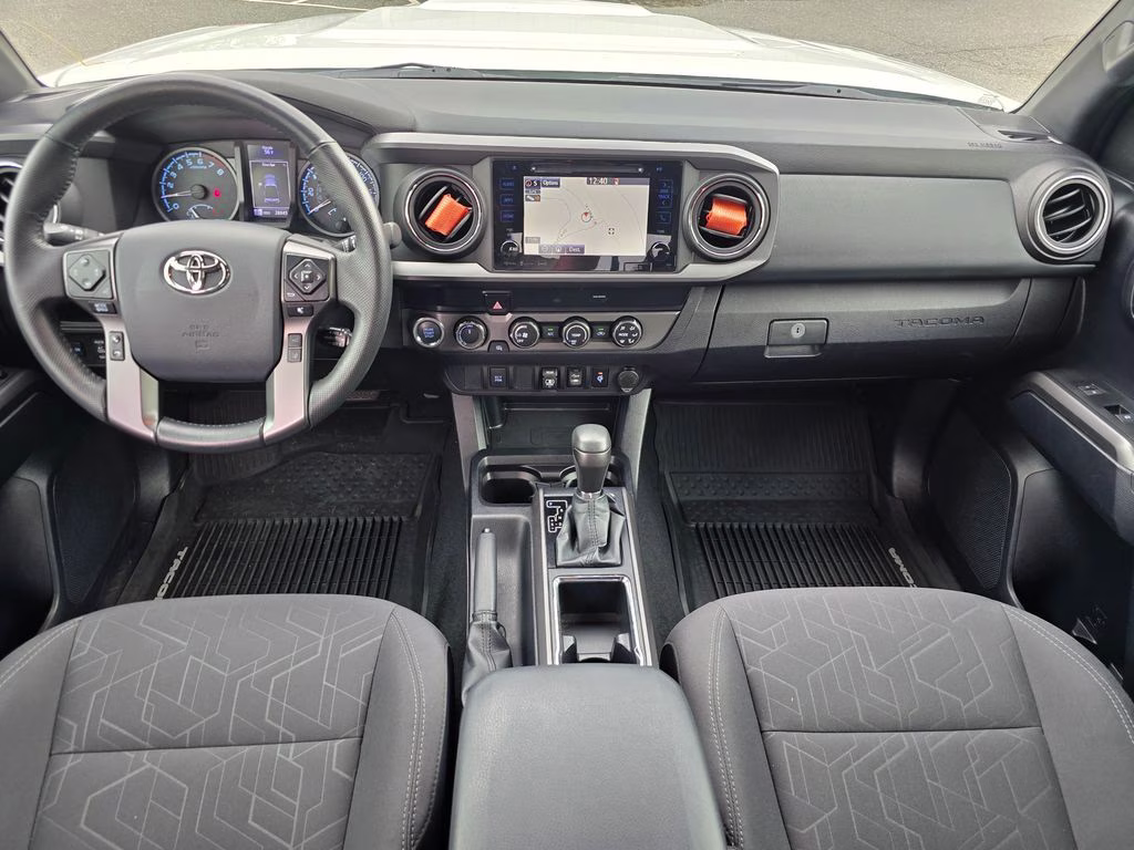 2019 Super White Toyota Tacoma TRD Sport 4X4 Truck