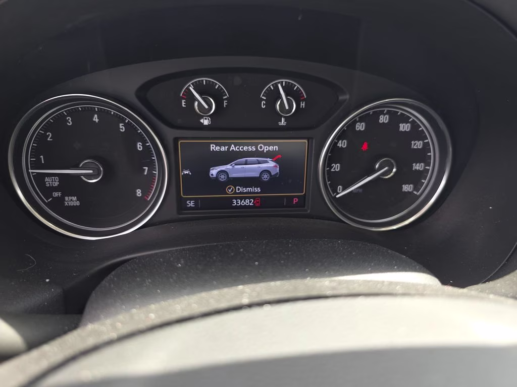 2023 White Frost Tricoat Buick Enclave Essence FWD SUV