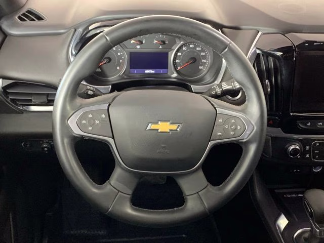2023 Sterling Gray Metallic Chevrolet Traverse LT AWD SUV