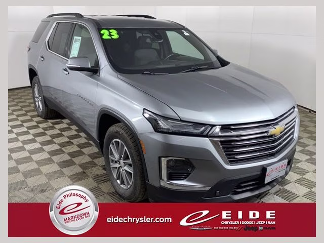 2023 Sterling Gray Metallic Chevrolet Traverse LT AWD SUV
