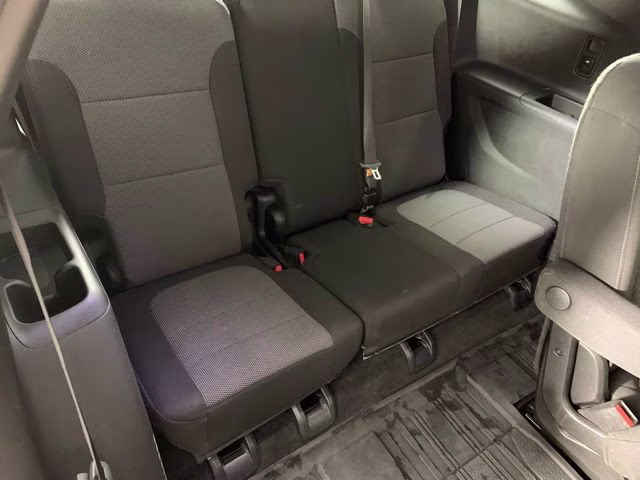 2023 Sterling Gray Metallic Chevrolet Traverse LT AWD SUV