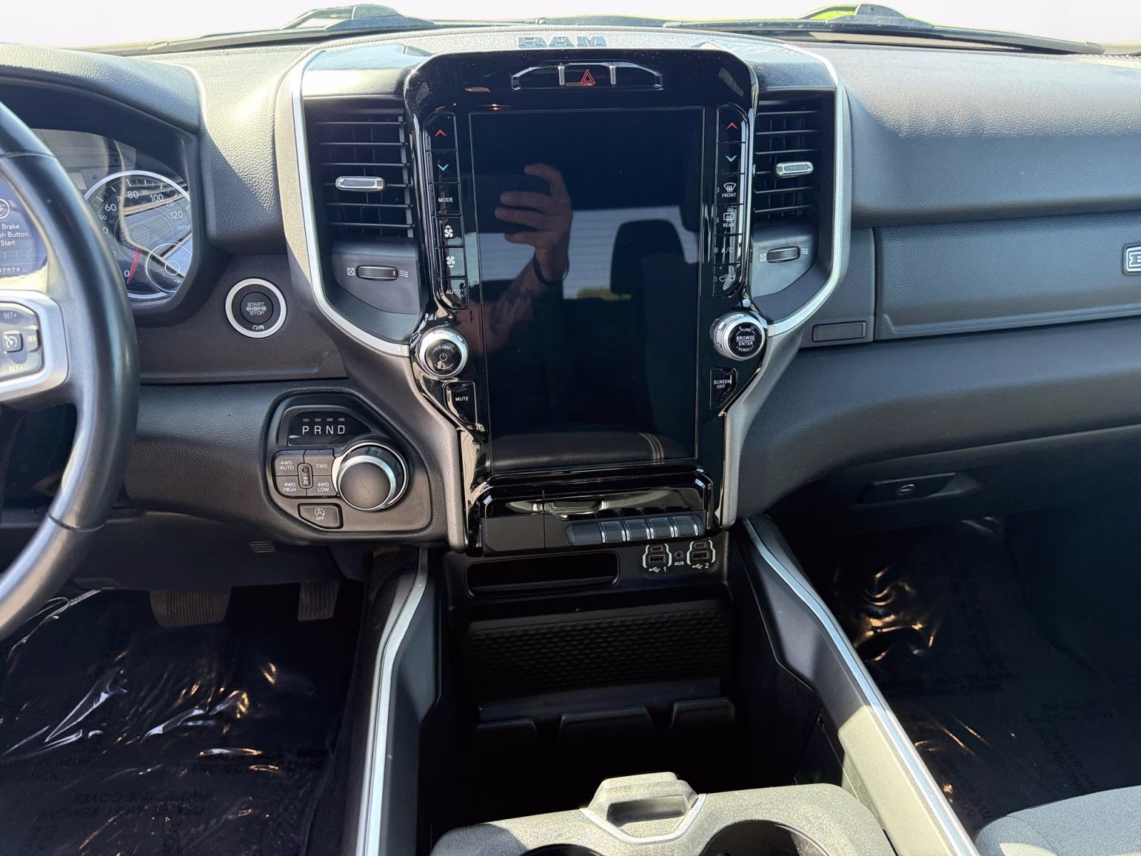 2023 Patriot Blue Pearlcoat Ram 1500 Big Horn/Lone Star 4X4 Truck