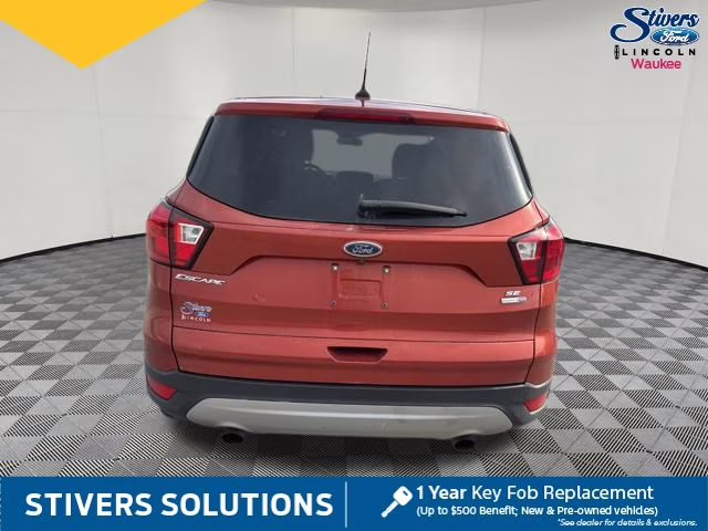 2019 Orange Metallic Ford Escape SE 4X4 SUV