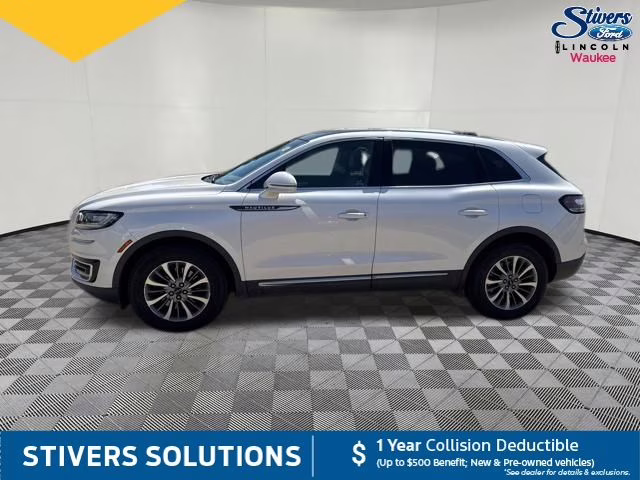 2019 White Platinum Clearcoat Metallic Lincoln Nautilus Select AWD SUV