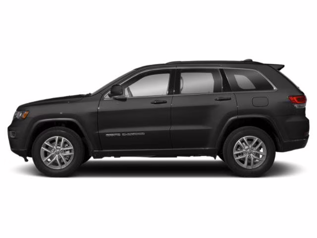 2018 Diamond Black Crystal Pearlcoat Jeep Grand Cherokee Laredo E RWD SUV