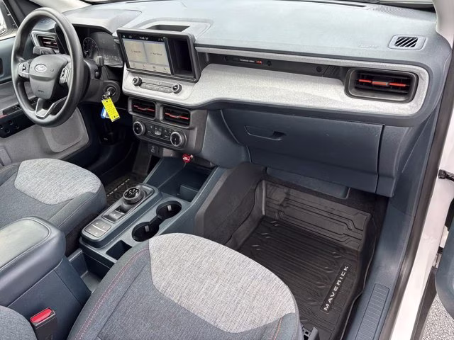 2023 Oxford White Ford Maverick XLT FWD Truck