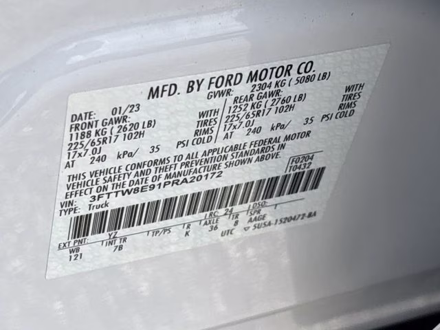 2023 Oxford White Ford Maverick XLT FWD Truck