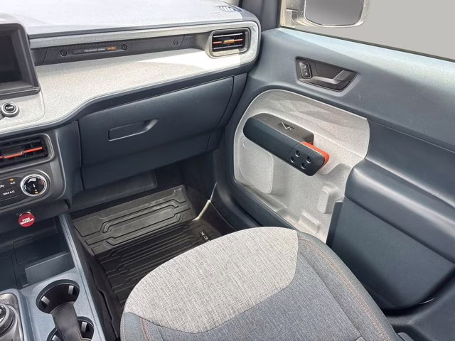 2023 White Ford Maverick XLT FWD Truck