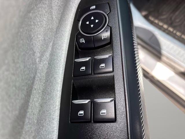 2023 White Ford Maverick XLT FWD Truck
