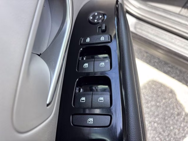 2024 Dark Gray Metallic Hyundai Tucson Limited FWD SUV