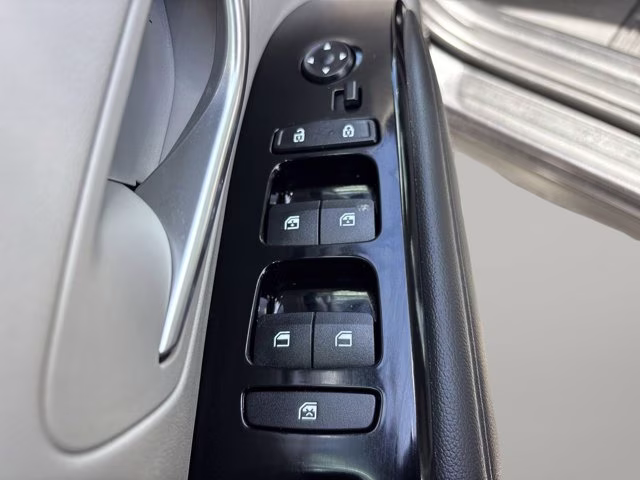 2024 Dark Gray Metallic Hyundai Tucson Limited FWD SUV