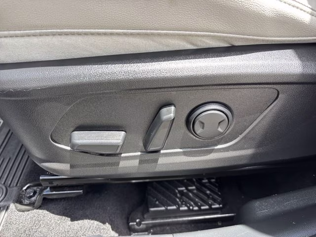 2024 Dark Gray Metallic Hyundai Tucson Limited FWD SUV