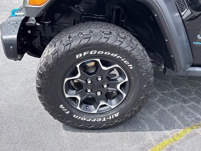 2023 Black Clearcoat Jeep Wrangler 4xe Rubicon 4X4 Convertible