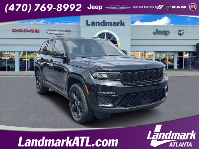 2025 Diamond Black Crystal Pearlcoat Jeep Grand Cherokee Limited 4X4 SUV