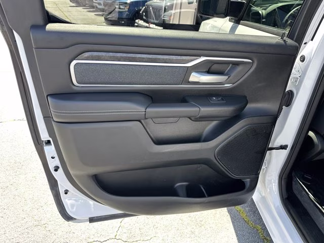 2023 Bright White Clearcoat Ram 1500 Big Horn 4X4 Truck